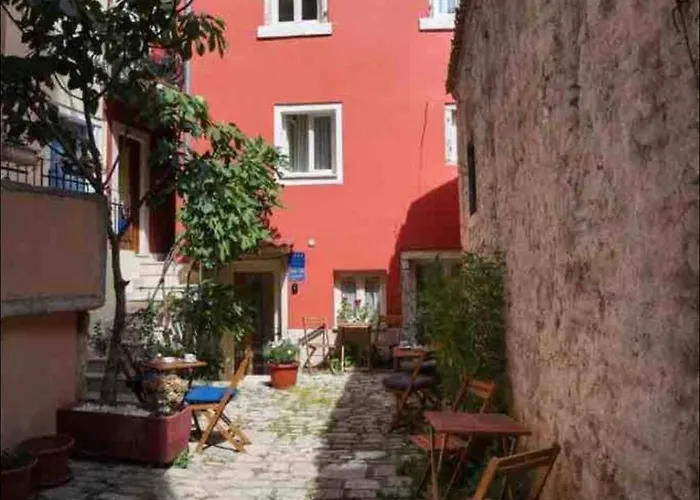 Allegre Old Town 1 * Ρόβινι