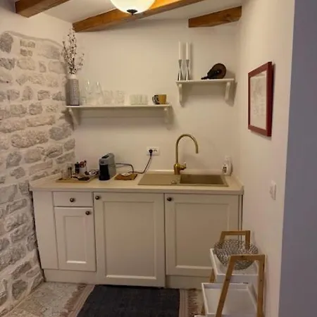 Allegre Old Town 1 Apartman