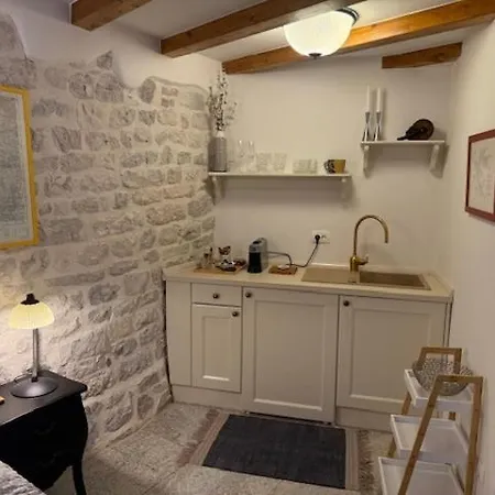 Allegre Old Town 1 Apartman